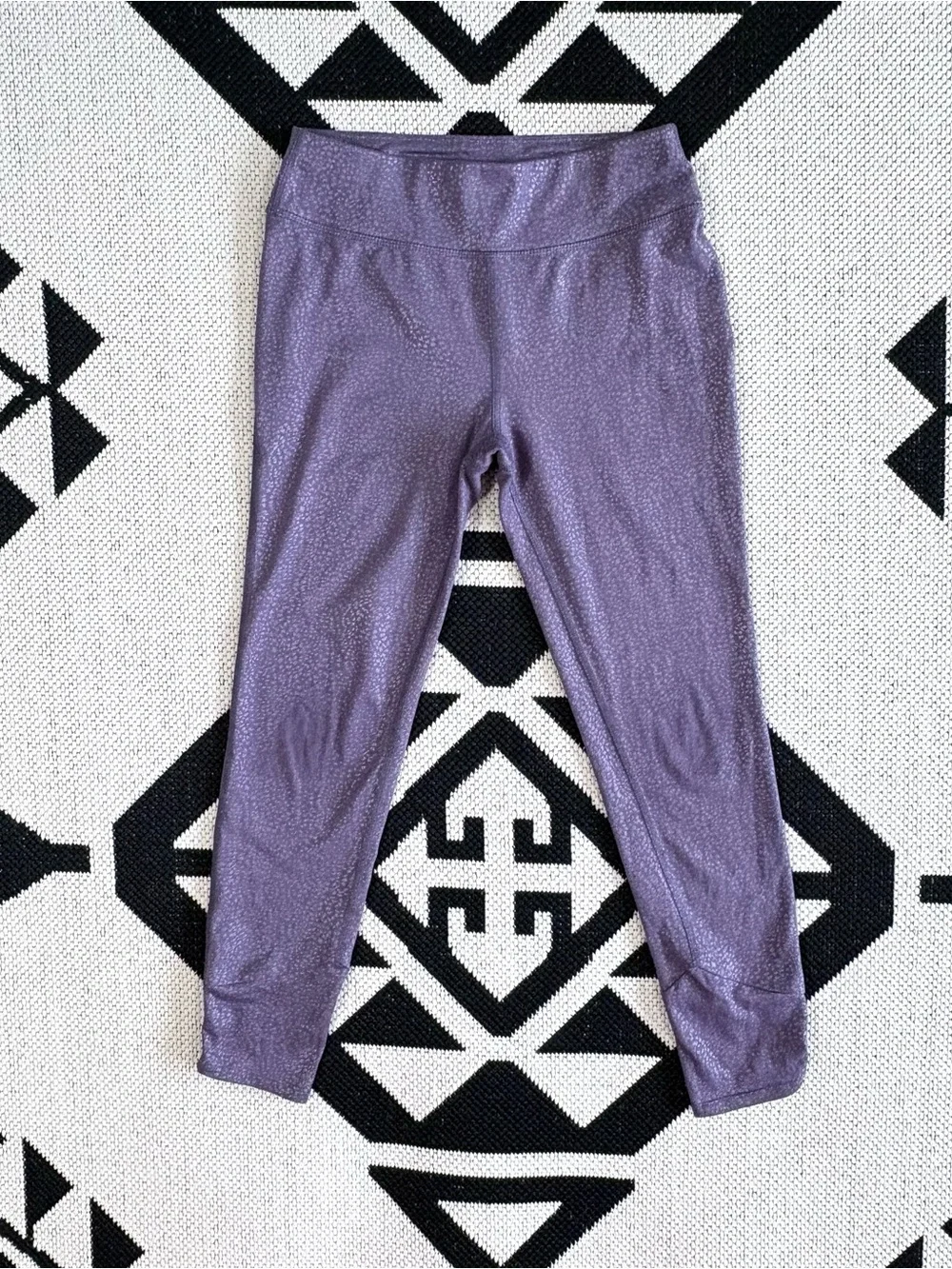 Girls Bundle of Athletic Clothing - Leggings, Tops, Sports Bra Large